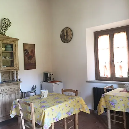 Podere La Pace Oda ve Kahvaltı 4*