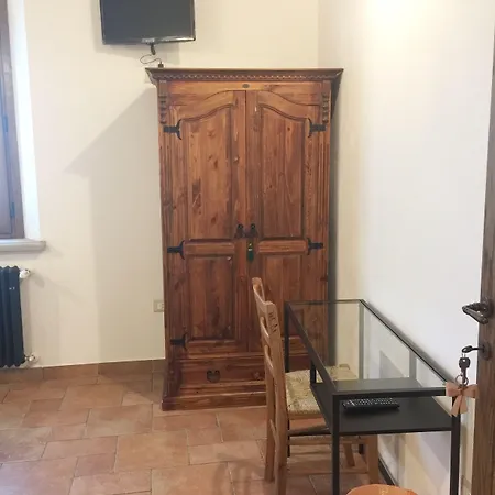 Podere La Pace Oda ve Kahvaltı Vada
