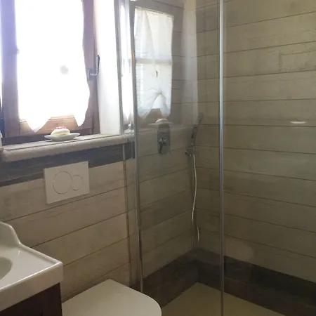Podere La Pace Oda ve Kahvaltı Vada