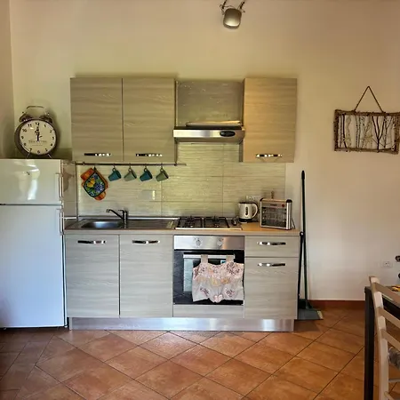 Podere La Pace Bed & Breakfast Vada