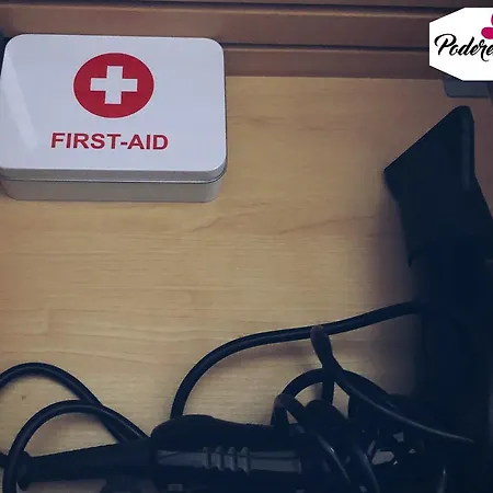 Podere La Pace Bed & Breakfast 4*