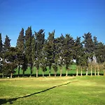 Podere La Pace 4* ואדה